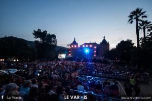 Gad Elmaleh en spectacle à Solliès-Pont - Droits : LeVarois