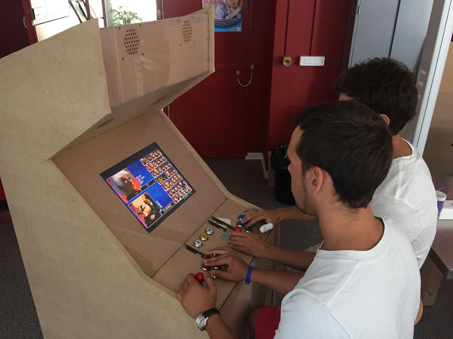 Borne d'arcade Toulon