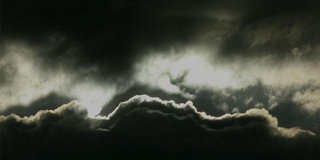 Nuages noirs