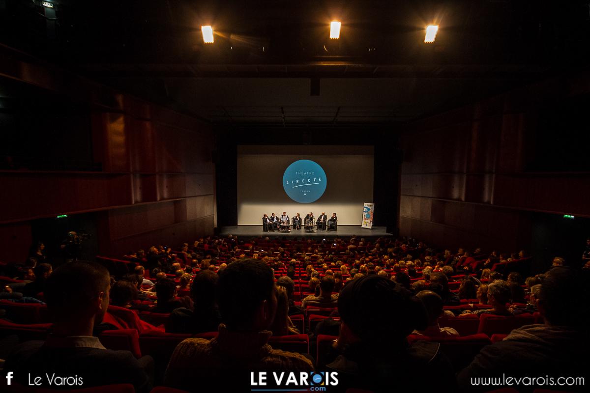 Le collectif dans tous ses etats - Théâtre Liberté